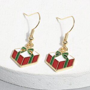 Christmas Holidays earrings jewelry fashion gift yellow gold tone cute adorable